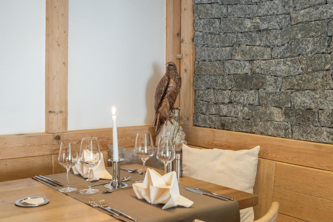 Hotel Crusch Alba Zernez Exteriér fotografie