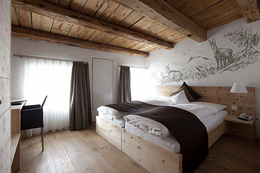 Hotel Crusch Alba Zernez Exteriér fotografie
