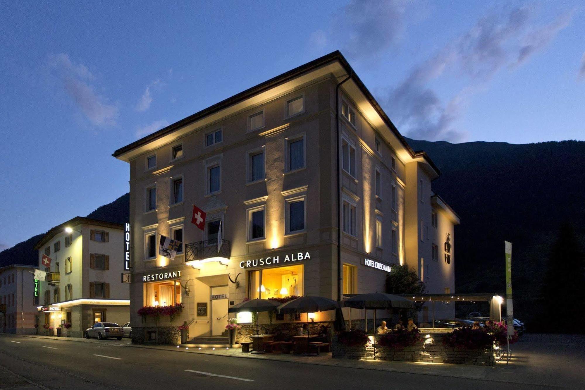 Hotel Crusch Alba Zernez Exteriér fotografie