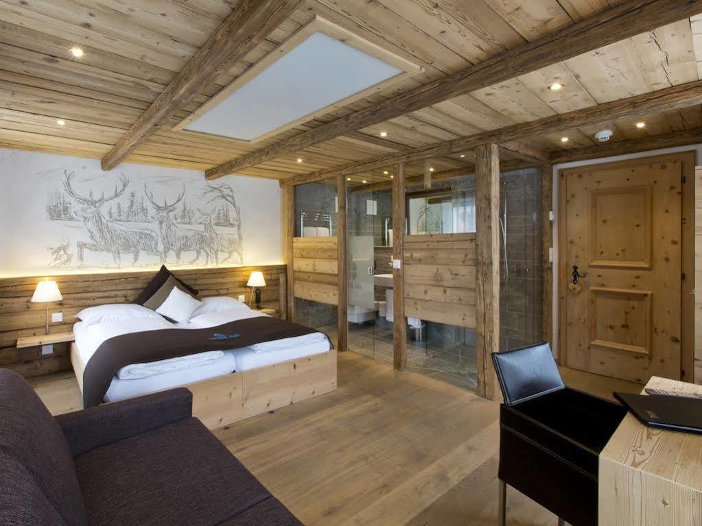 Hotel Crusch Alba Zernez Exteriér fotografie